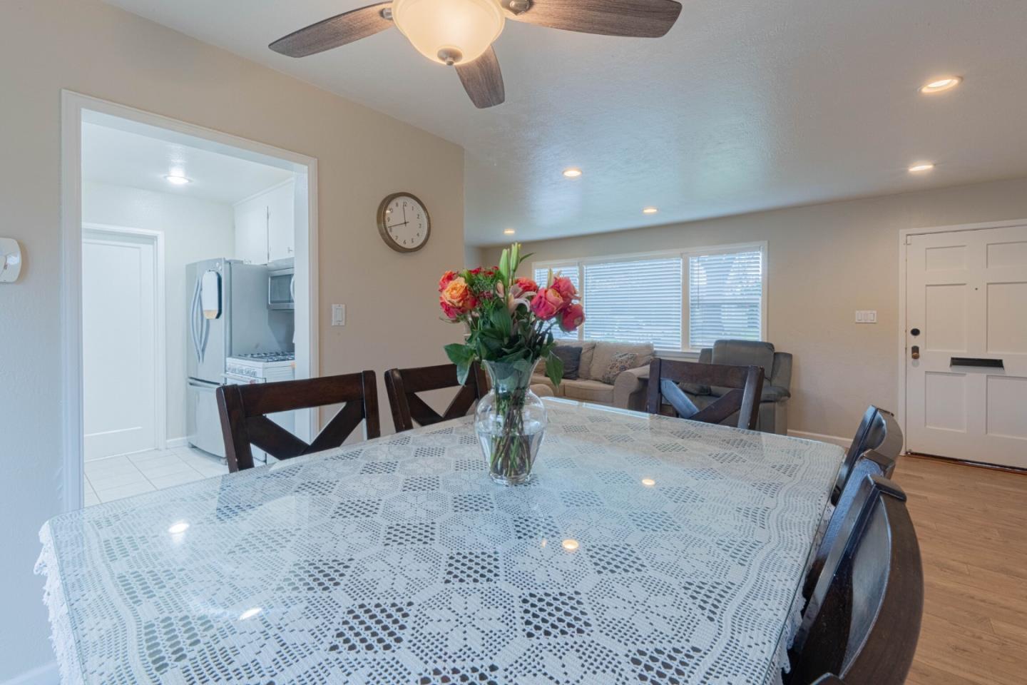 Detail Gallery Image 10 of 33 For Reata St, Salinas,  CA 93906 - 2 Beds | 1 Baths