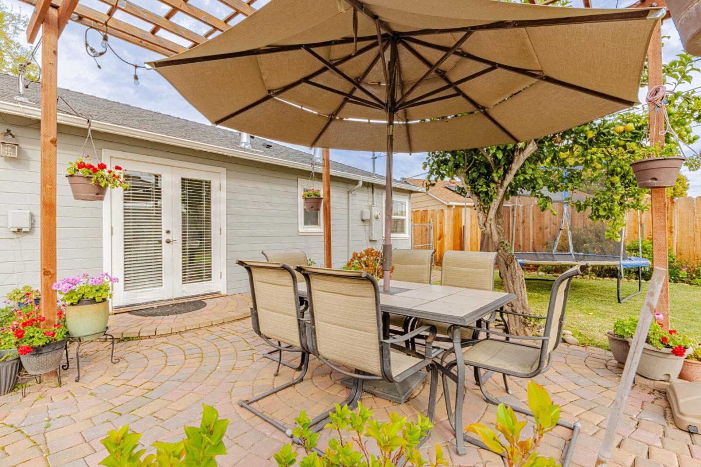 Detail Gallery Image 15 of 33 For Reata St, Salinas,  CA 93906 - 2 Beds | 1 Baths