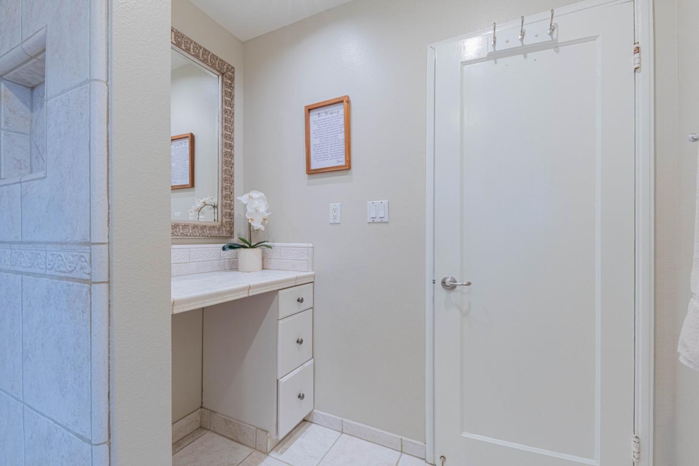 Detail Gallery Image 29 of 33 For Reata St, Salinas,  CA 93906 - 2 Beds | 1 Baths