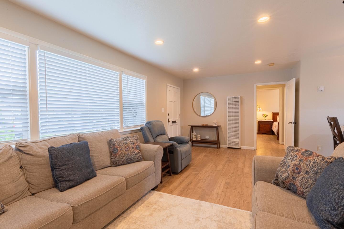 Detail Gallery Image 9 of 33 For Reata St, Salinas,  CA 93906 - 2 Beds | 1 Baths