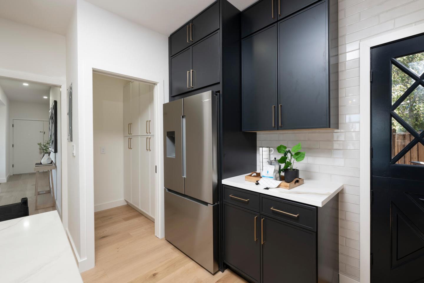 Detail Gallery Image 14 of 30 For 2612 Lincoln Ave, Belmont,  CA 94002 - 3 Beds | 2 Baths