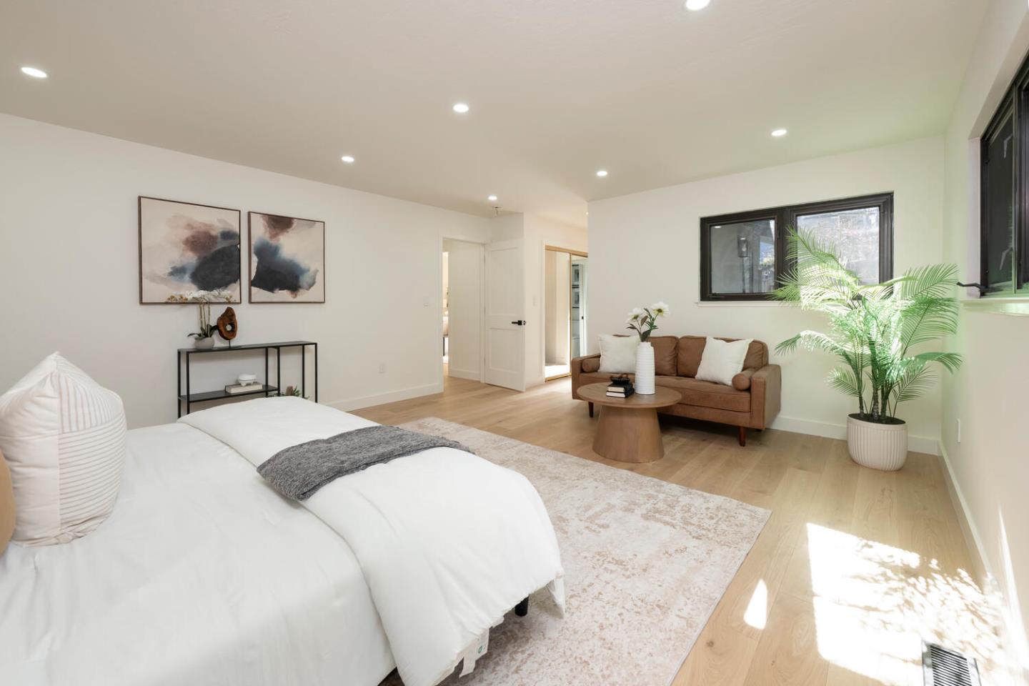 Detail Gallery Image 17 of 30 For 2612 Lincoln Ave, Belmont,  CA 94002 - 3 Beds | 2 Baths