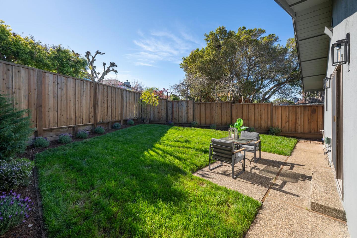 Detail Gallery Image 25 of 30 For 2612 Lincoln Ave, Belmont,  CA 94002 - 3 Beds | 2 Baths