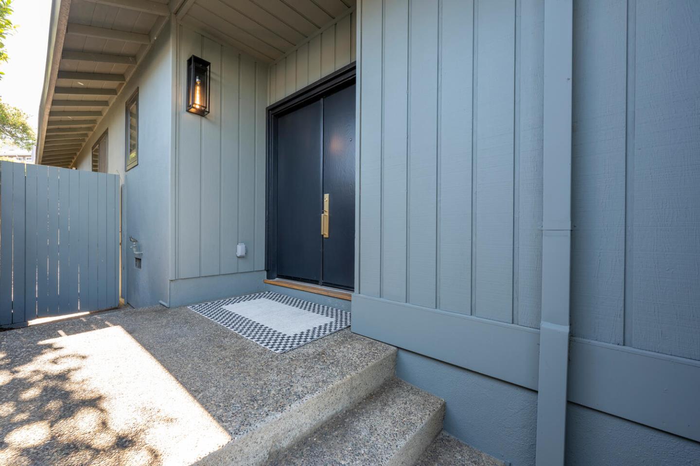 Detail Gallery Image 3 of 30 For 2612 Lincoln Ave, Belmont,  CA 94002 - 3 Beds | 2 Baths