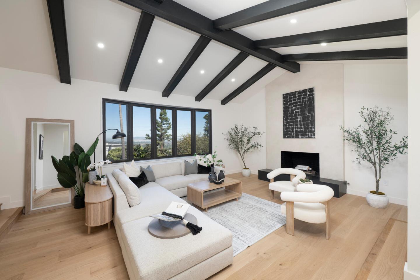 Detail Gallery Image 6 of 30 For 2612 Lincoln Ave, Belmont,  CA 94002 - 3 Beds | 2 Baths