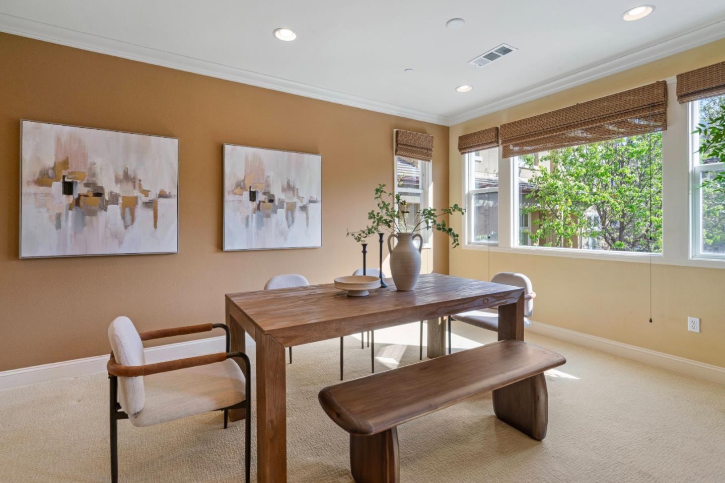 Detail Gallery Image 24 of 47 For 414 Tasman Dr, Sunnyvale,  CA 94089 - 3 Beds | 2/1 Baths