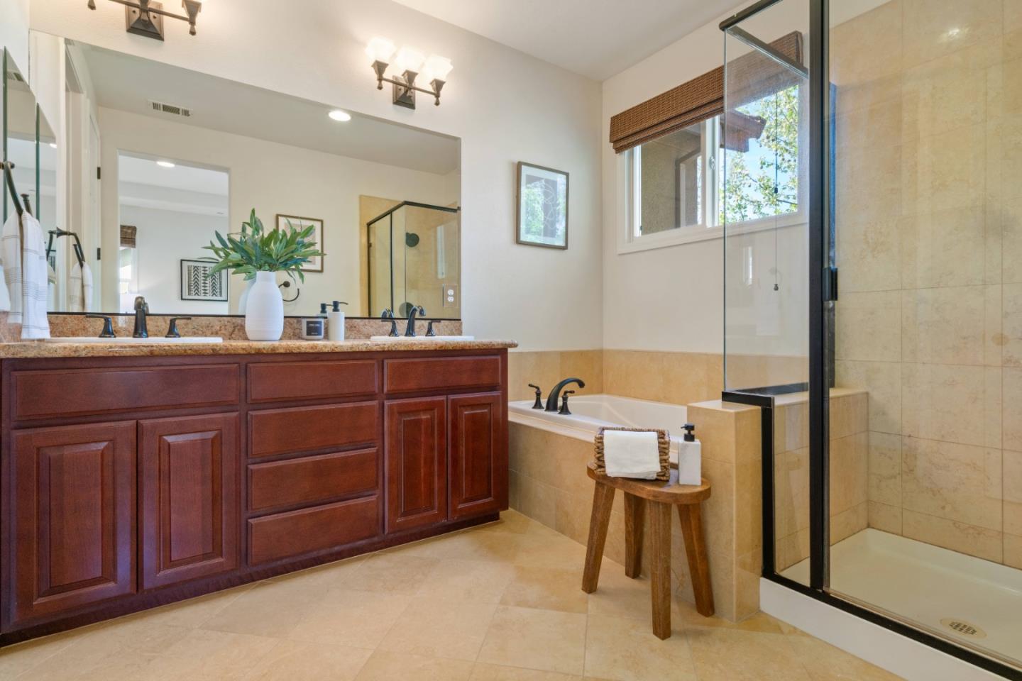 Detail Gallery Image 42 of 47 For 414 Tasman Dr, Sunnyvale,  CA 94089 - 3 Beds | 2/1 Baths