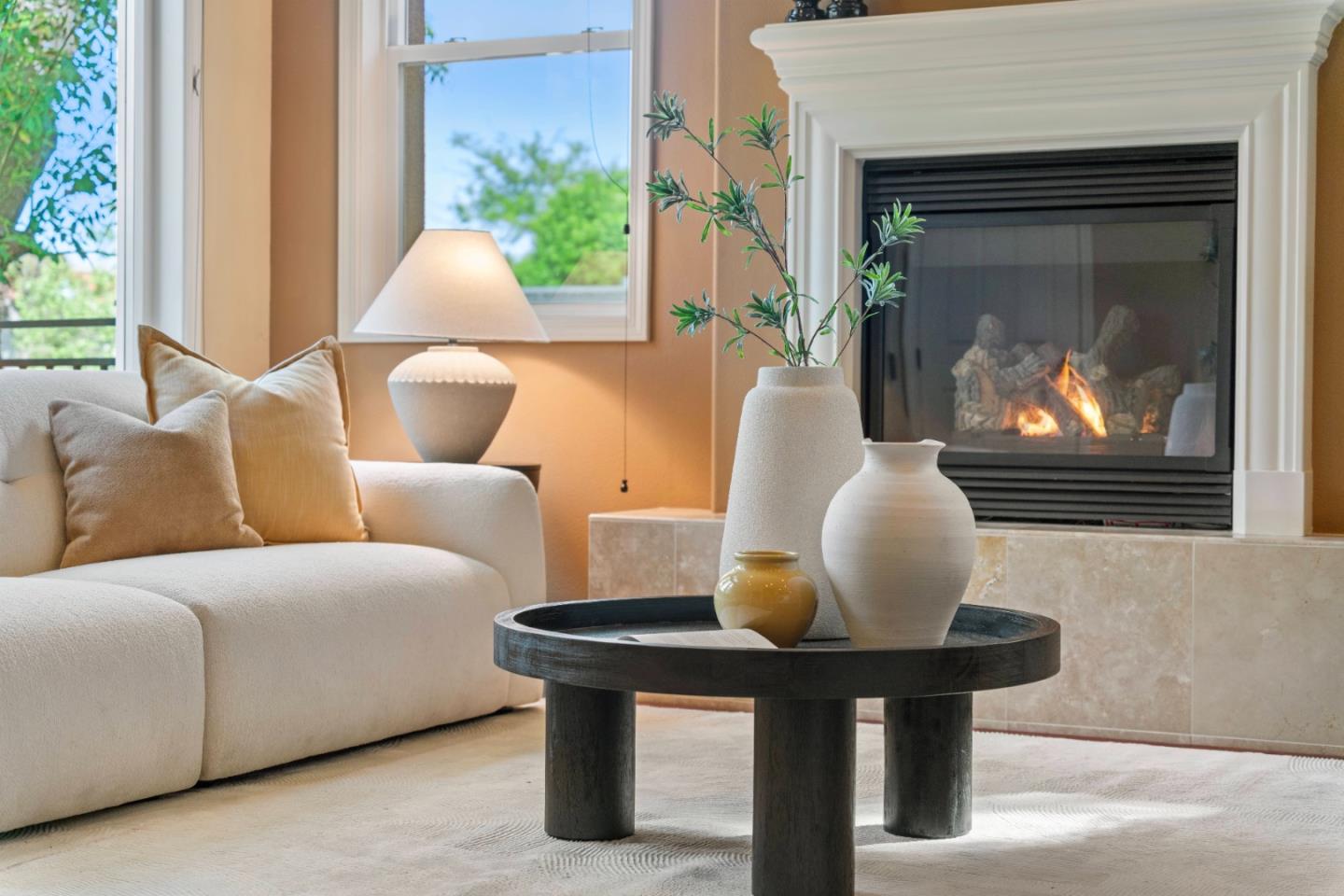 Detail Gallery Image 8 of 47 For 414 Tasman Dr, Sunnyvale,  CA 94089 - 3 Beds | 2/1 Baths