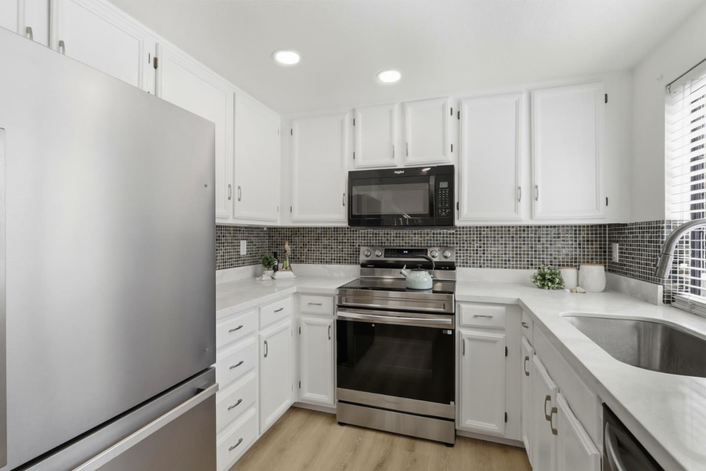 Photo #4: ML82041602 Listing: Photo #4