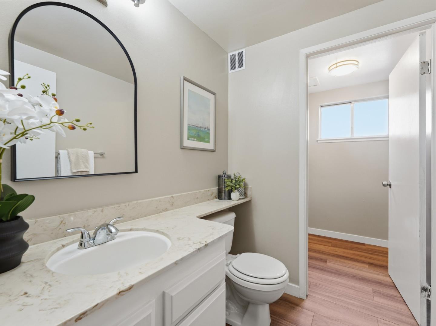 Detail Gallery Image 15 of 33 For 5191 Devon Park Ct, San Jose,  CA 95136 - 4 Beds | 2/1 Baths