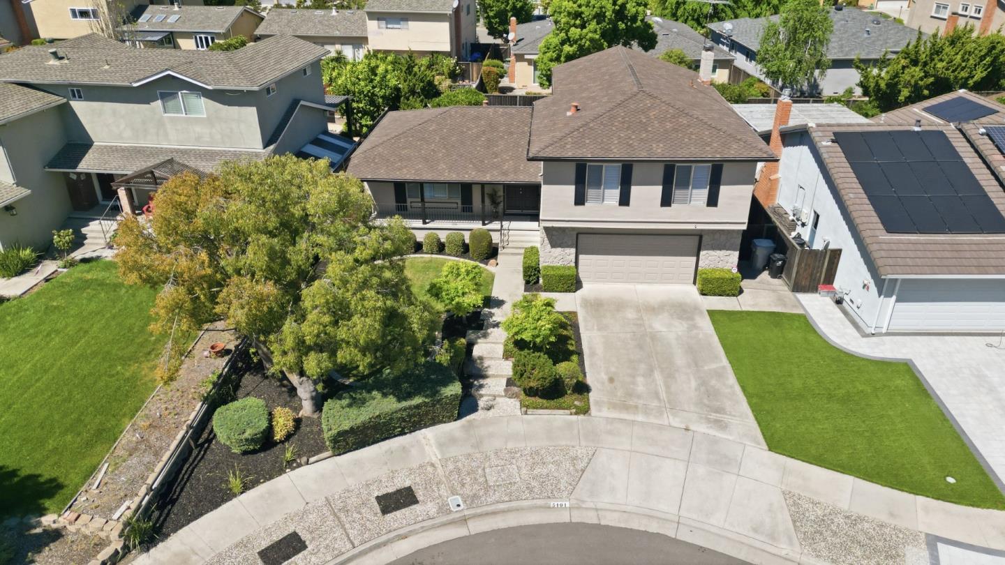 Detail Gallery Image 30 of 33 For 5191 Devon Park Ct, San Jose,  CA 95136 - 4 Beds | 2/1 Baths