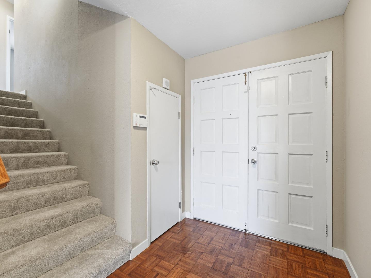 Detail Gallery Image 5 of 33 For 5191 Devon Park Ct, San Jose,  CA 95136 - 4 Beds | 2/1 Baths