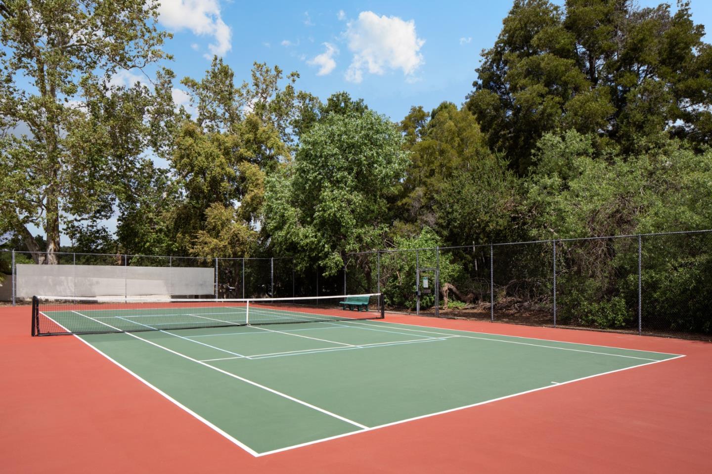 Detail Gallery Image 15 of 16 For 121 Rio Vista, Los Gatos,  CA 95032 - 3 Beds | 2/1 Baths