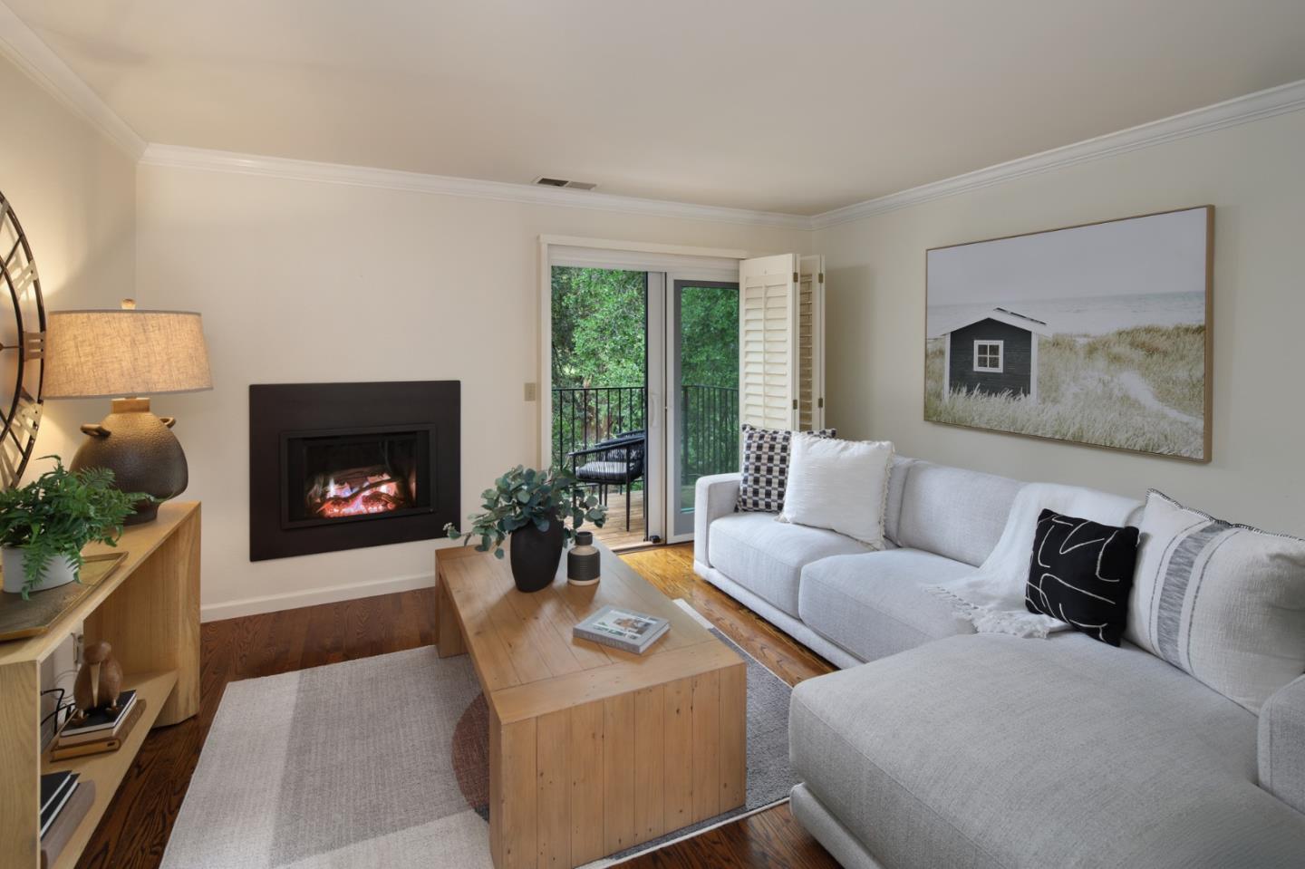 Detail Gallery Image 6 of 16 For 121 Rio Vista, Los Gatos,  CA 95032 - 3 Beds | 2/1 Baths