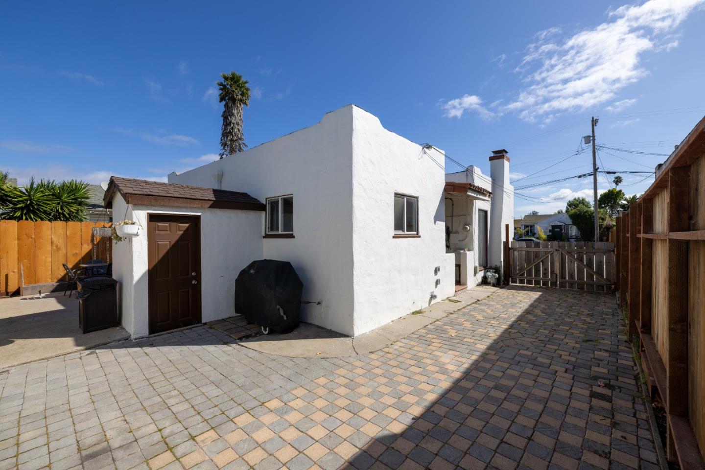 Detail Gallery Image 28 of 41 For 62 Buena Vista St, Salinas,  CA 93901 - 2 Beds | 1 Baths