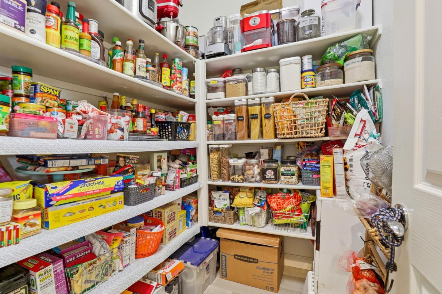 Detail Gallery Image 19 of 41 For 1017 Ruby Way, Gilroy,  CA 95020 - 4 Beds | 3 Baths