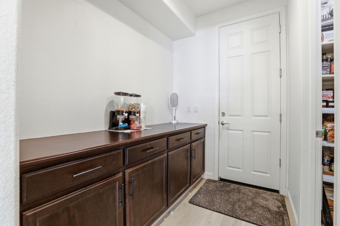 Detail Gallery Image 33 of 41 For 1017 Ruby Way, Gilroy,  CA 95020 - 4 Beds | 3 Baths