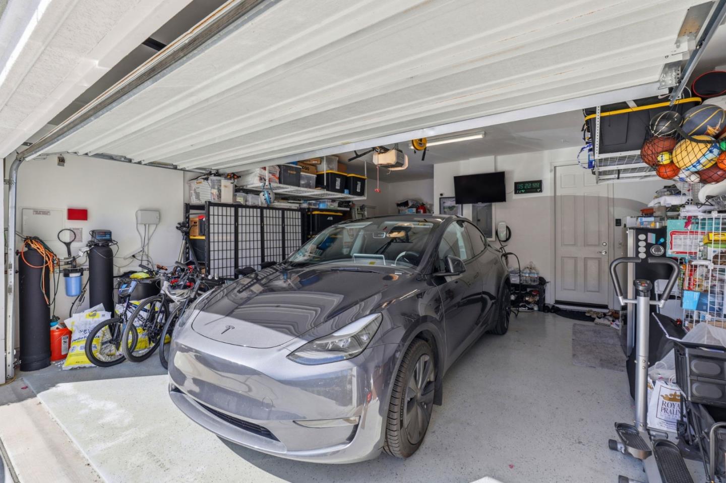 Detail Gallery Image 39 of 41 For 1017 Ruby Way, Gilroy,  CA 95020 - 4 Beds | 3 Baths