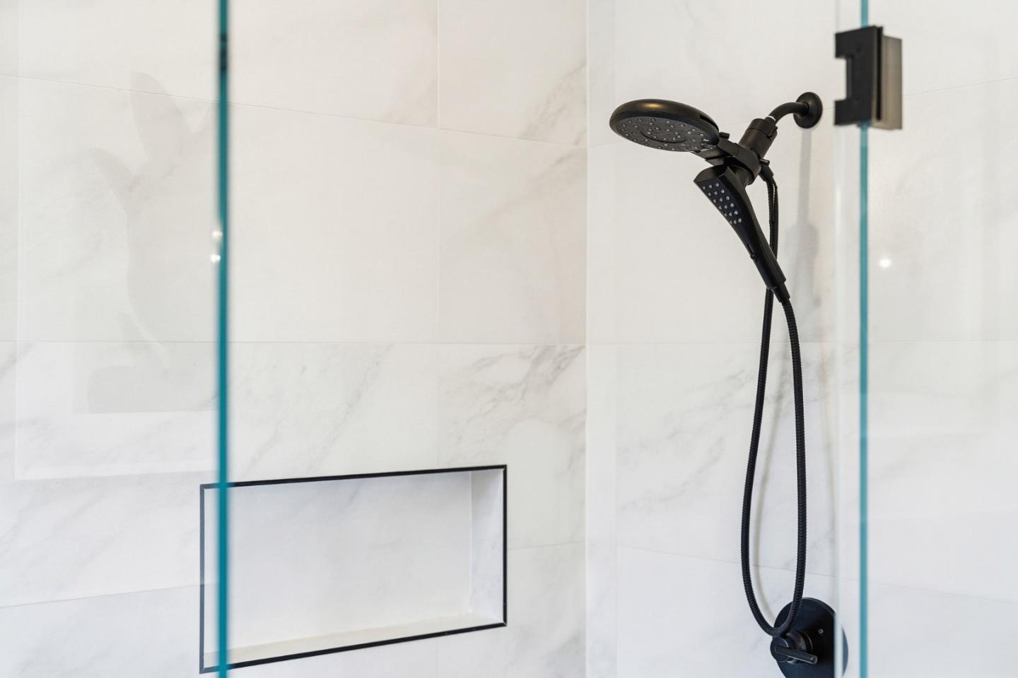 Detail Gallery Image 25 of 58 For 16780 Cabernet Cir, Morgan Hill,  CA 95037 - 4 Beds | 2/1 Baths