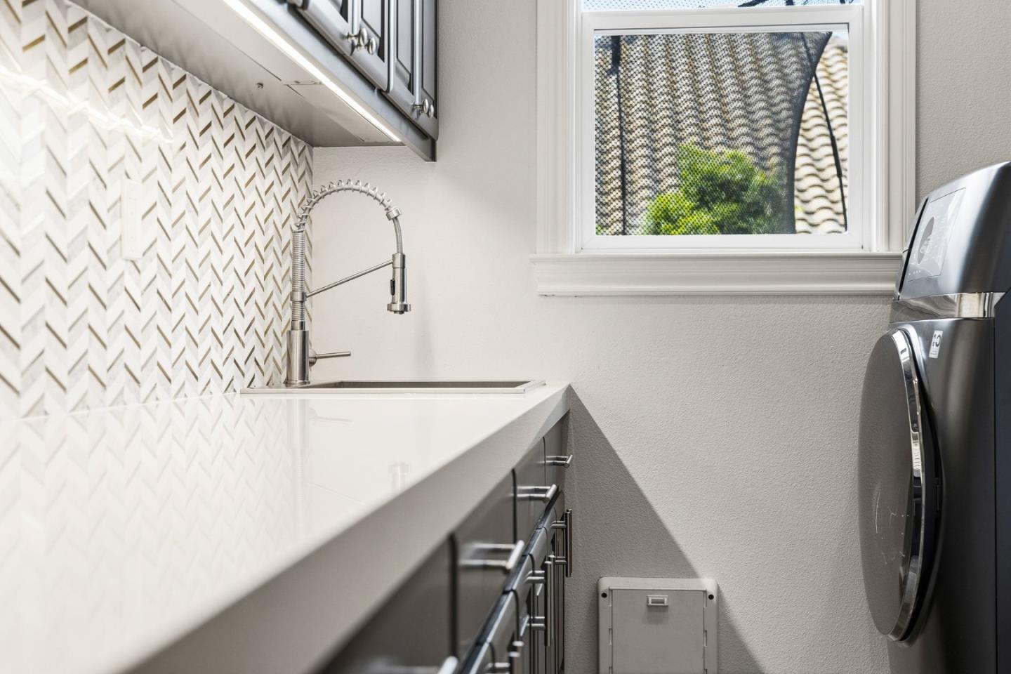 Detail Gallery Image 32 of 58 For 16780 Cabernet Cir, Morgan Hill,  CA 95037 - 4 Beds | 2/1 Baths