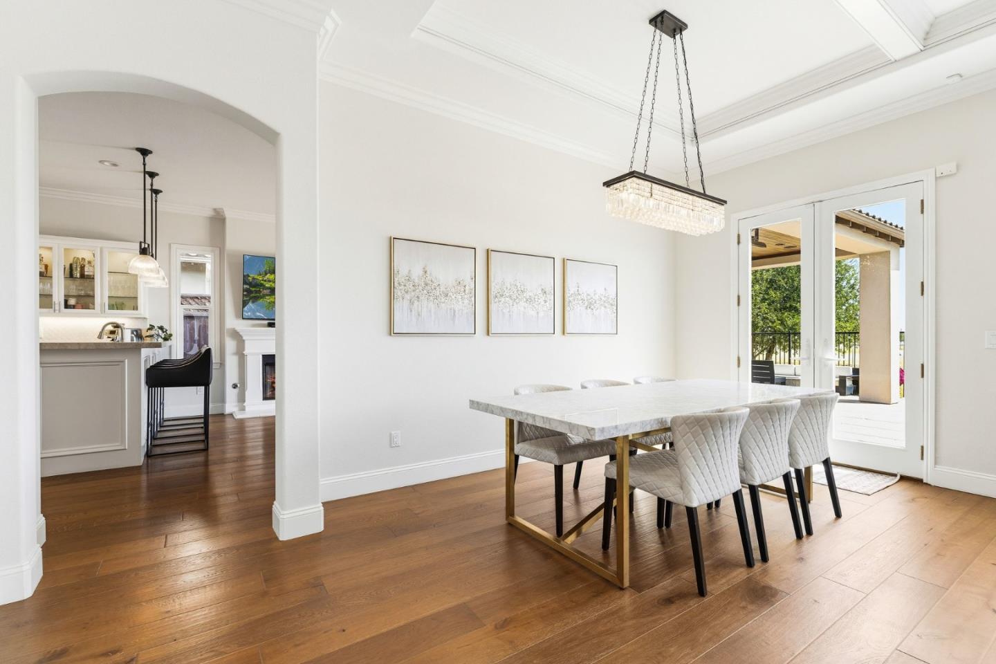 Detail Gallery Image 6 of 58 For 16780 Cabernet Cir, Morgan Hill,  CA 95037 - 4 Beds | 2/1 Baths