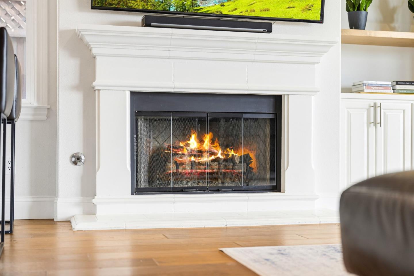 Detail Gallery Image 9 of 58 For 16780 Cabernet Cir, Morgan Hill,  CA 95037 - 4 Beds | 2/1 Baths