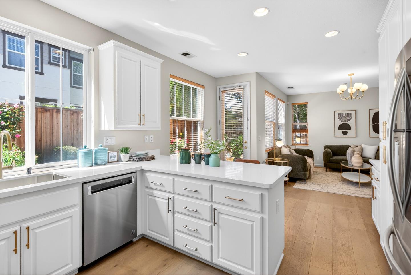 225 W FERNDALE AVE, SUNNYVALE, CA 94085  Photo 14