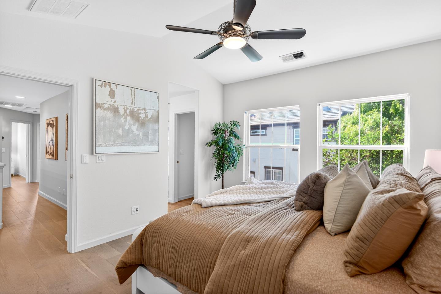 225 W FERNDALE AVE, SUNNYVALE, CA 94085  Photo 17