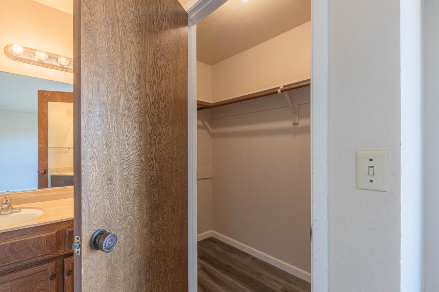 Detail Gallery Image 26 of 37 For 611 Argentine Dr, Salinas,  CA 93905 - 3 Beds | 2 Baths