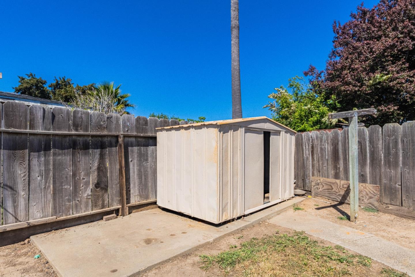 Detail Gallery Image 35 of 37 For 611 Argentine Dr, Salinas,  CA 93905 - 3 Beds | 2 Baths