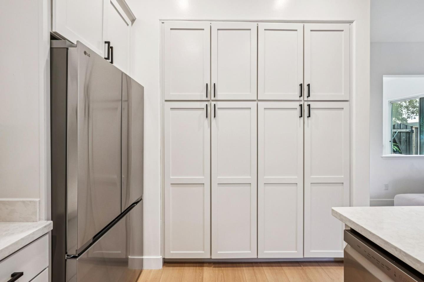 Detail Gallery Image 19 of 53 For 206 Everett Ave, Palo Alto,  CA 94301 - 3 Beds | 2/1 Baths