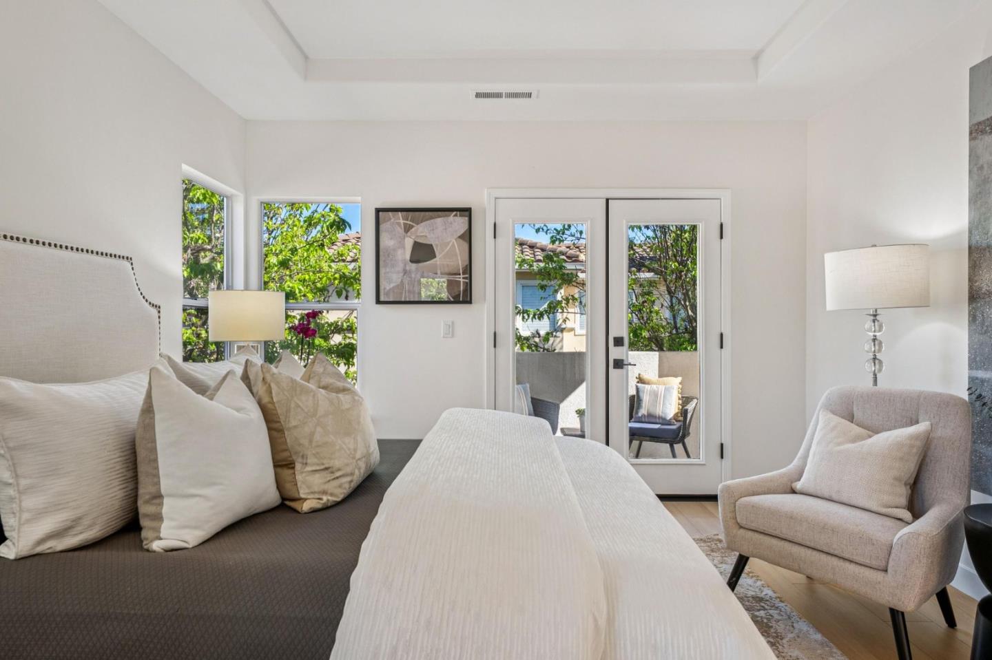 Detail Gallery Image 27 of 53 For 206 Everett Ave, Palo Alto,  CA 94301 - 3 Beds | 2/1 Baths