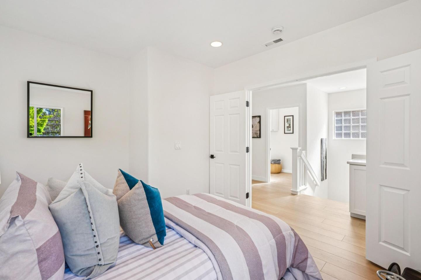 Detail Gallery Image 36 of 53 For 206 Everett Ave, Palo Alto,  CA 94301 - 3 Beds | 2/1 Baths