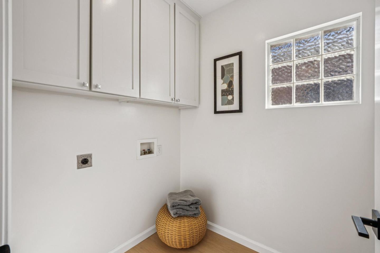 Detail Gallery Image 42 of 53 For 206 Everett Ave, Palo Alto,  CA 94301 - 3 Beds | 2/1 Baths