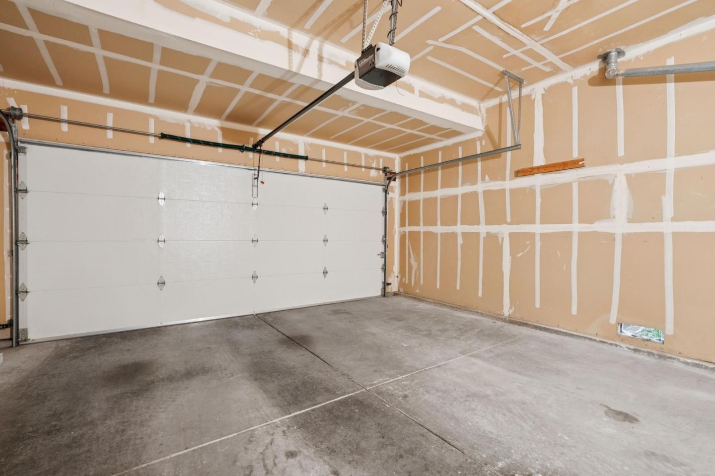 Detail Gallery Image 43 of 53 For 206 Everett Ave, Palo Alto,  CA 94301 - 3 Beds | 2/1 Baths