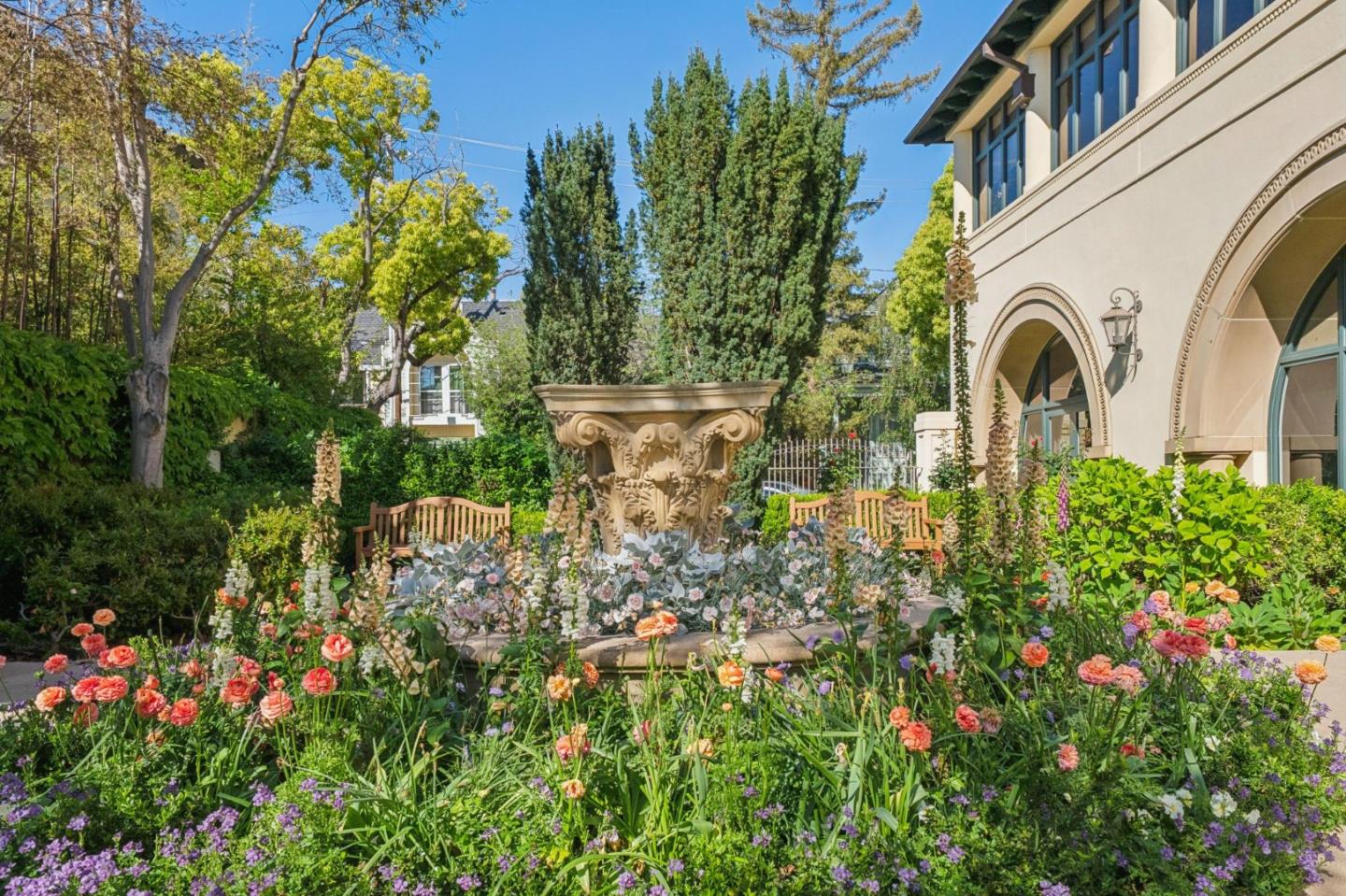 Detail Gallery Image 51 of 53 For 206 Everett Ave, Palo Alto,  CA 94301 - 3 Beds | 2/1 Baths