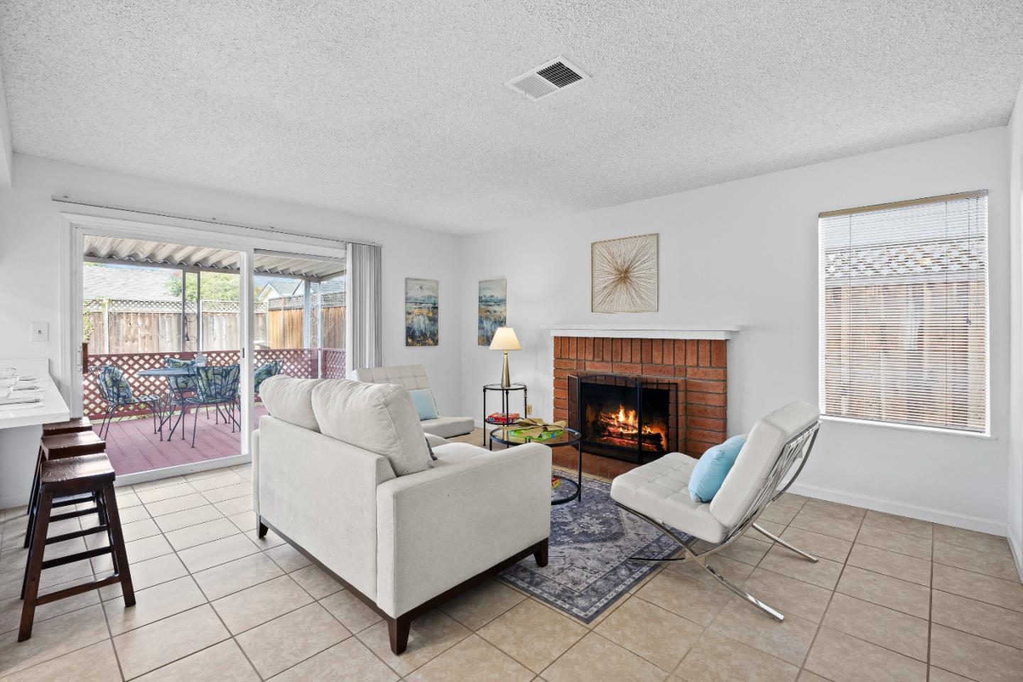 Detail Gallery Image 17 of 37 For 515 Fontanelle Ct, San Jose,  CA 95111 - 4 Beds | 2/1 Baths