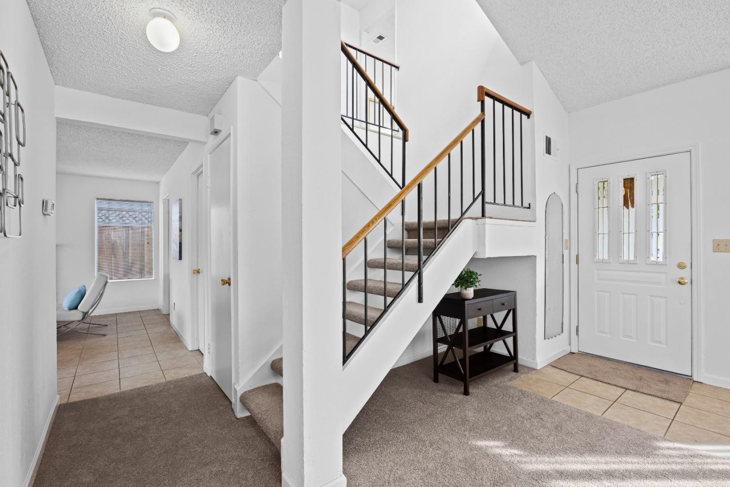 Detail Gallery Image 9 of 37 For 515 Fontanelle Ct, San Jose,  CA 95111 - 4 Beds | 2/1 Baths