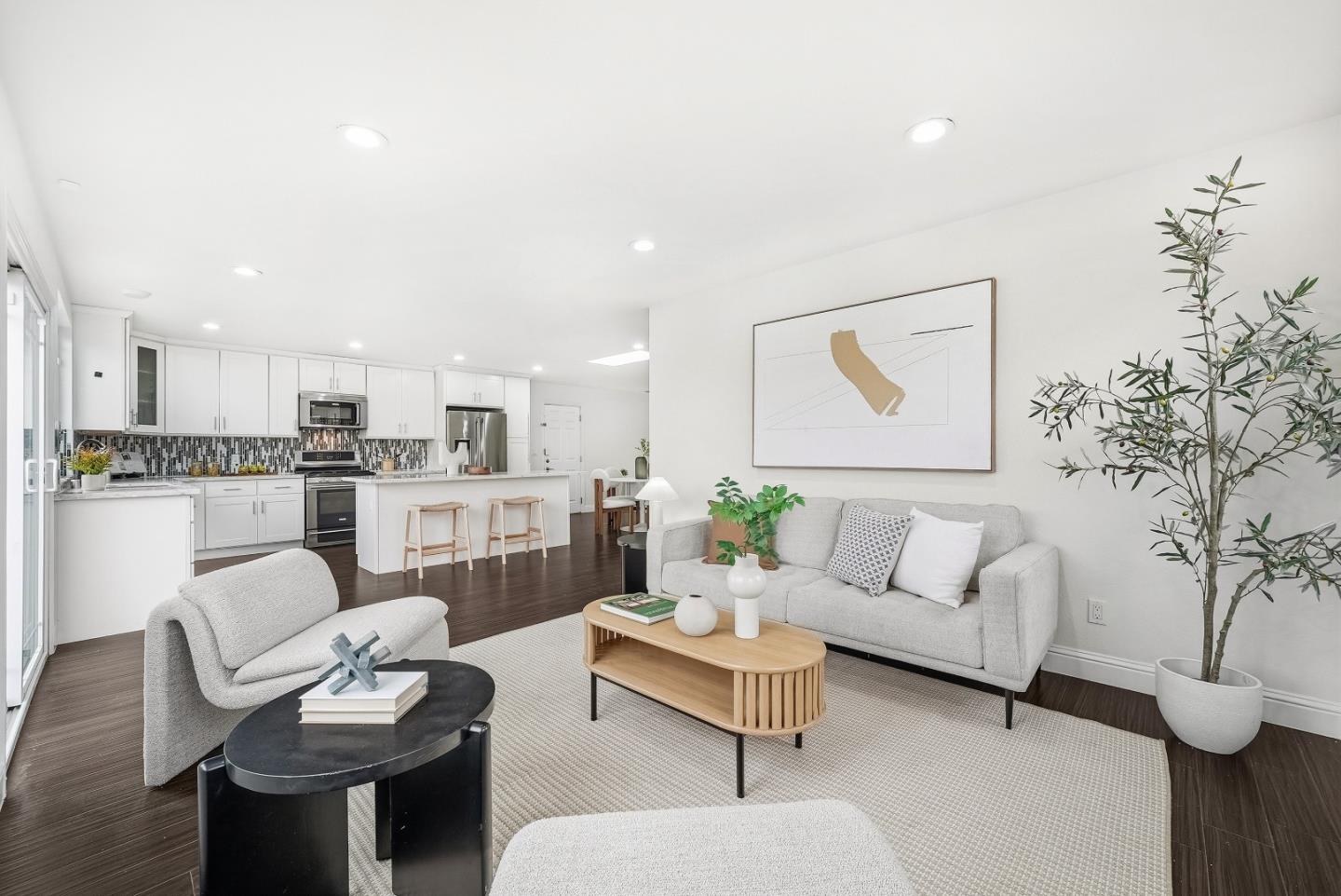 Front Image Thumbnail for ML82041617