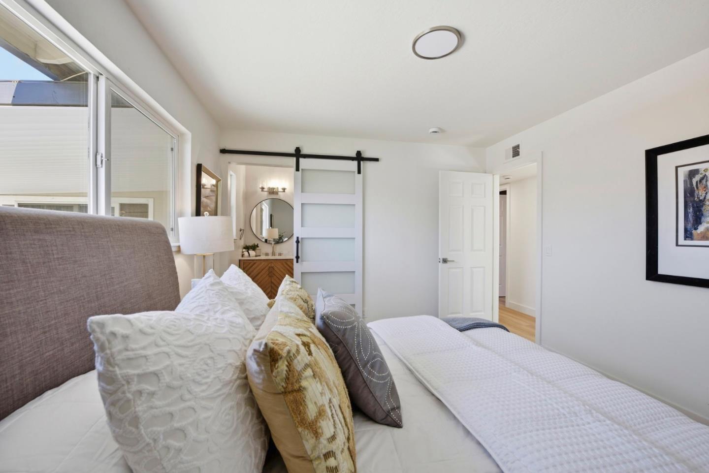 Detail Gallery Image 13 of 27 For 6446 Escallonia, Newark,  CA 94560 - 4 Beds | 2 Baths