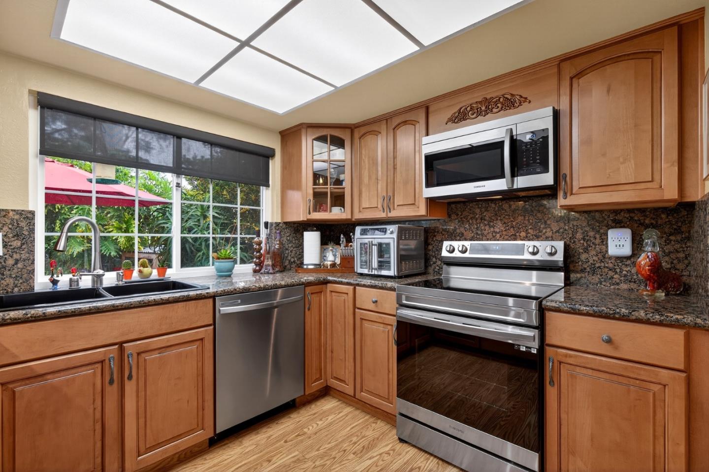 Detail Gallery Image 12 of 34 For 1441 Goldenlake Rd, San Jose,  CA 95131 - 4 Beds | 2/1 Baths