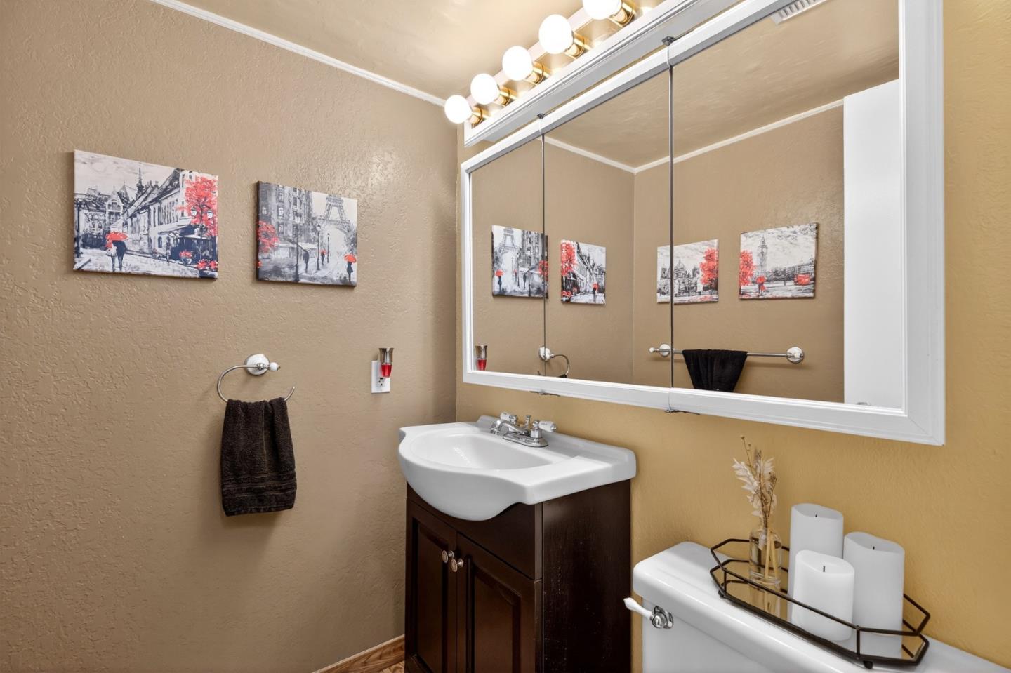 Detail Gallery Image 25 of 34 For 1441 Goldenlake Rd, San Jose,  CA 95131 - 4 Beds | 2/1 Baths