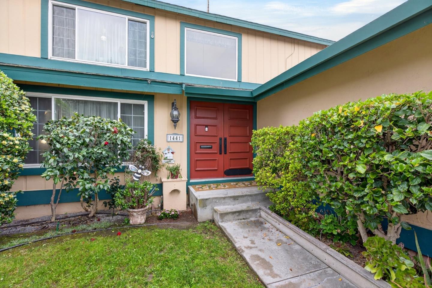 Detail Gallery Image 4 of 34 For 1441 Goldenlake Rd, San Jose,  CA 95131 - 4 Beds | 2/1 Baths