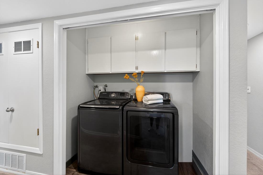 Detail Gallery Image 14 of 25 For 22103 Vista Del Plaza Ln #22,  Hayward,  CA 94541 - 3 Beds | 2 Baths