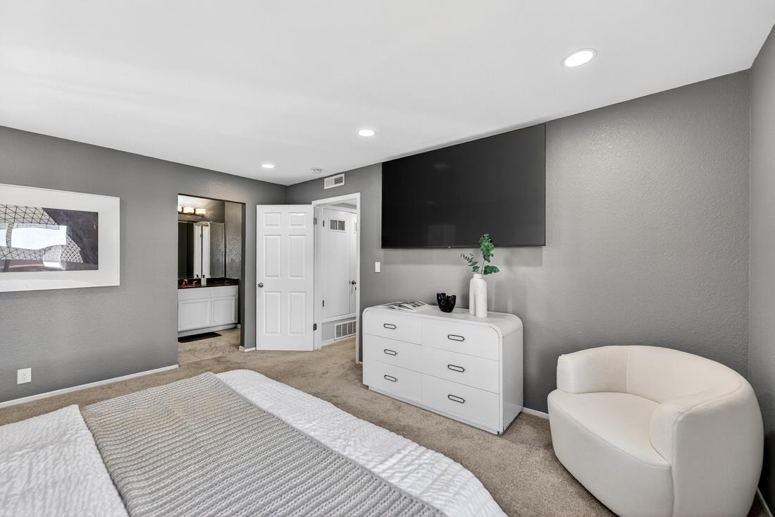 Detail Gallery Image 18 of 25 For 22103 Vista Del Plaza Ln #22,  Hayward,  CA 94541 - 3 Beds | 2 Baths