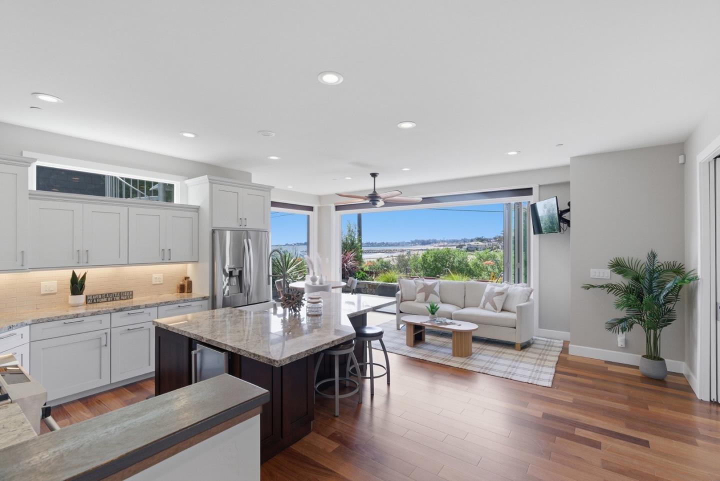 2974 Cliff Drive, Santa Cruz, CA, 95062