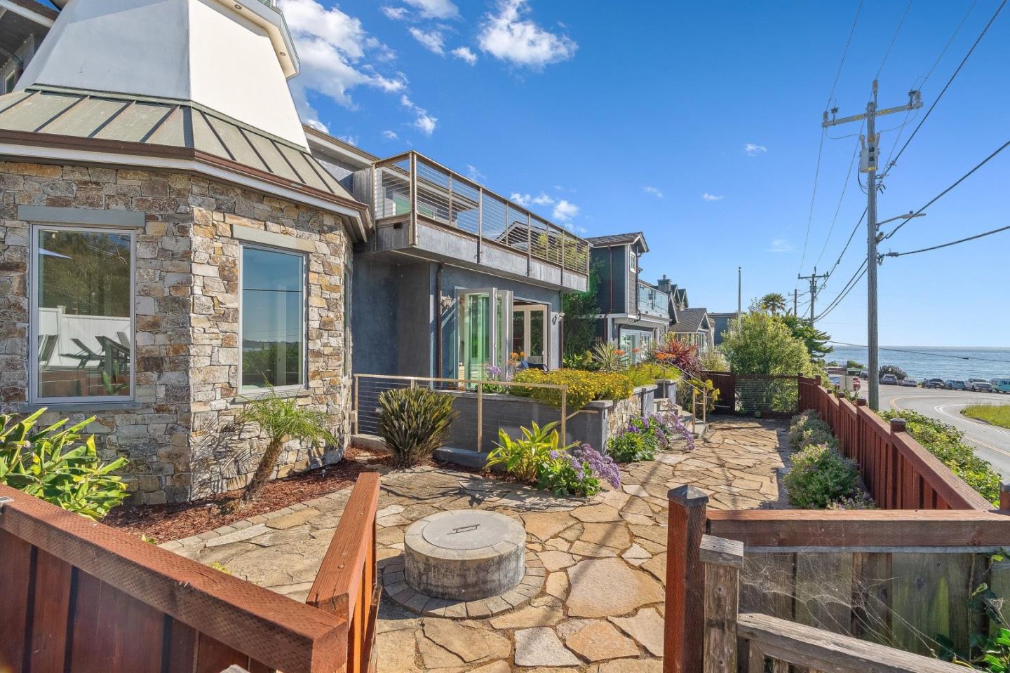 2974 Cliff Drive, Santa Cruz, CA, 95062