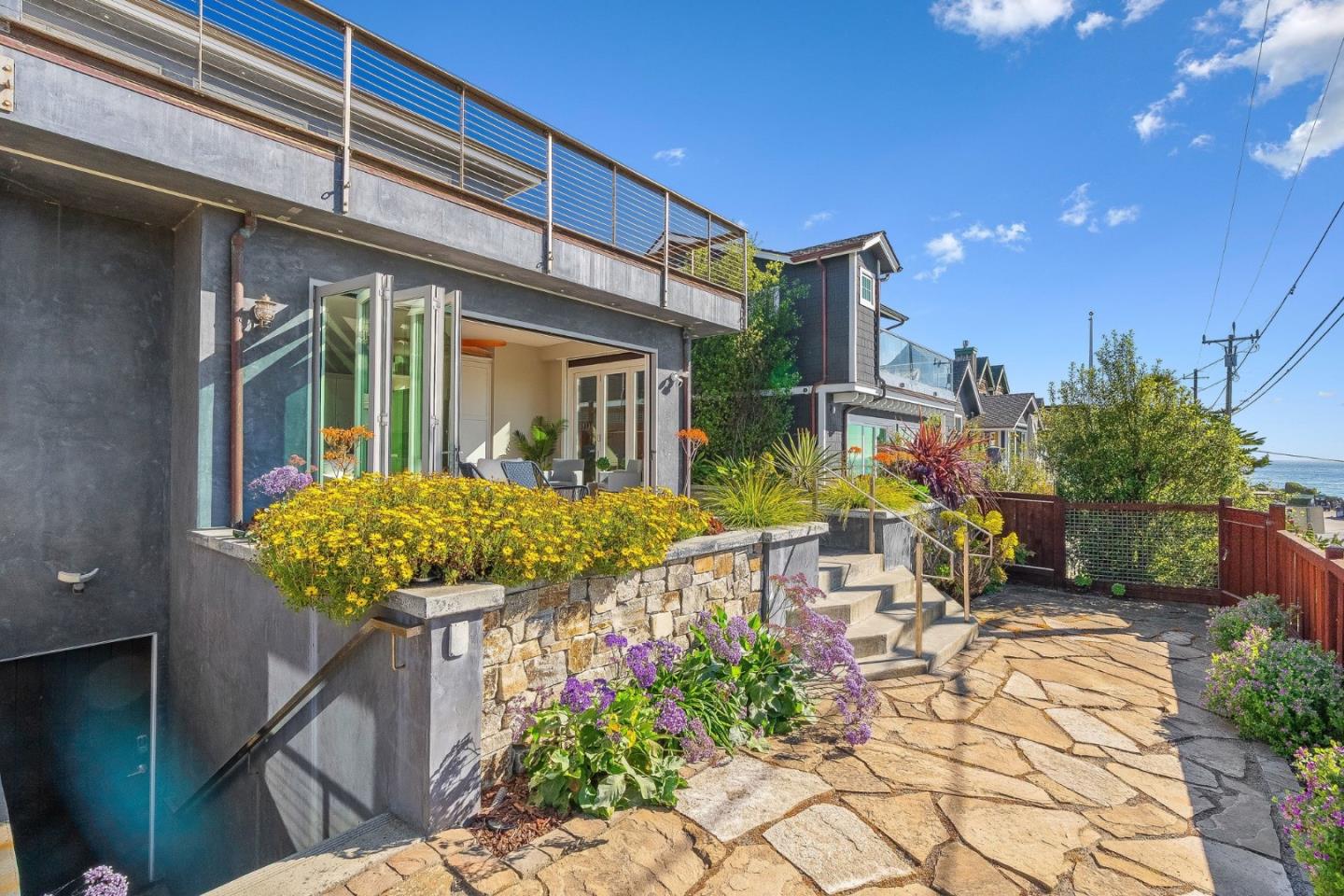 2974 Cliff Drive, Santa Cruz, CA, 95062