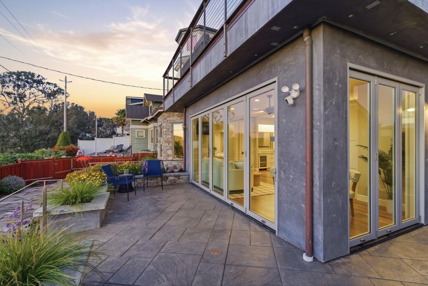 Detail Gallery Image 59 of 60 For 2974 E Cliff Dr, Santa Cruz,  CA 95062 - 3 Beds | 3 Baths