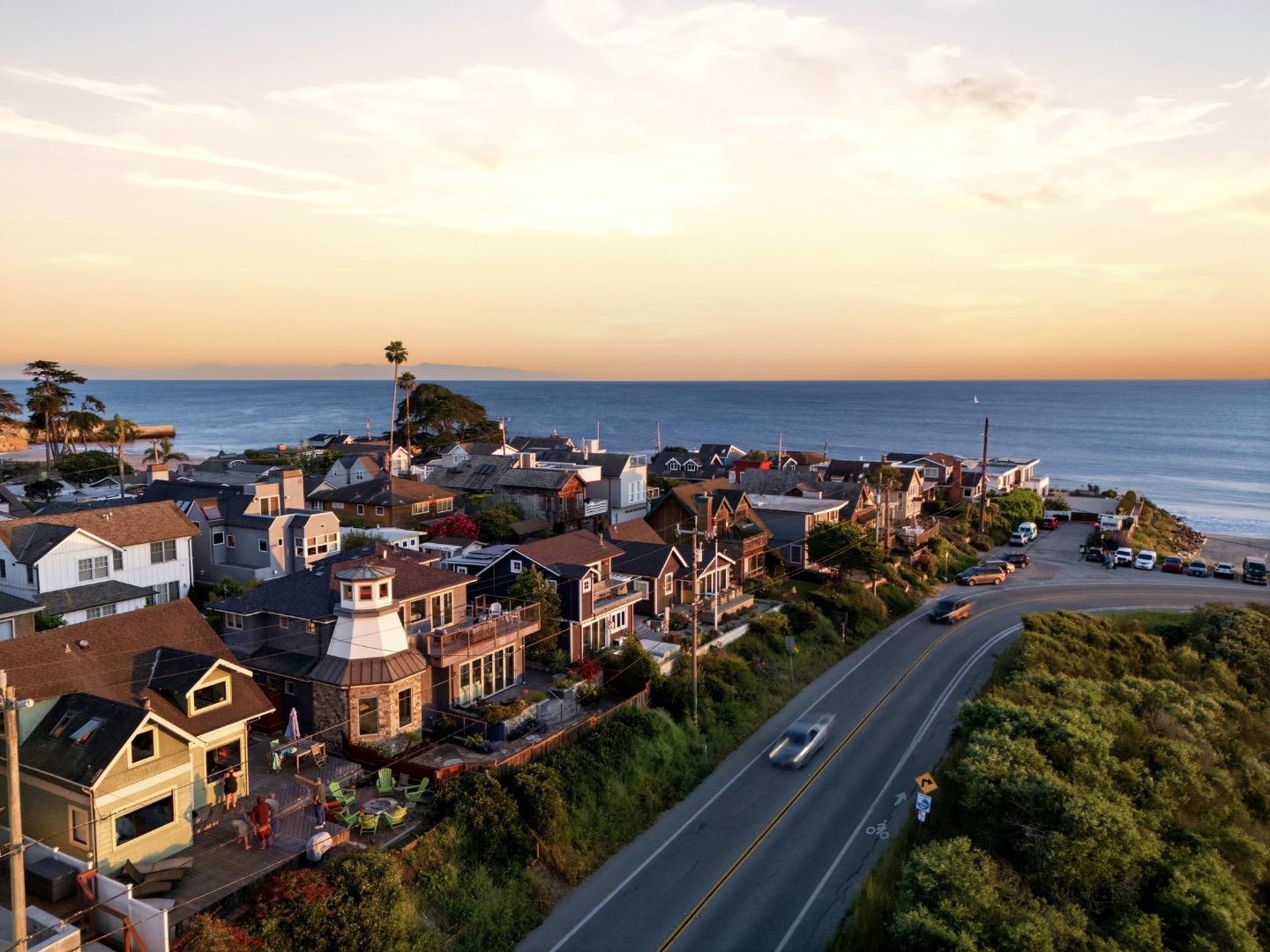 2974 Cliff Drive, Santa Cruz, CA, 95062